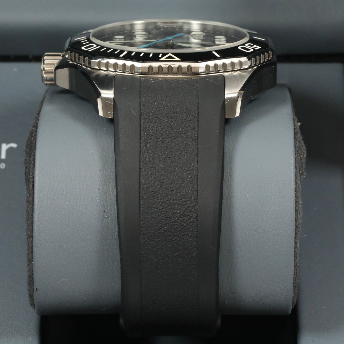 Tag Heuer Aquaracer Professional 300 Date 42mm