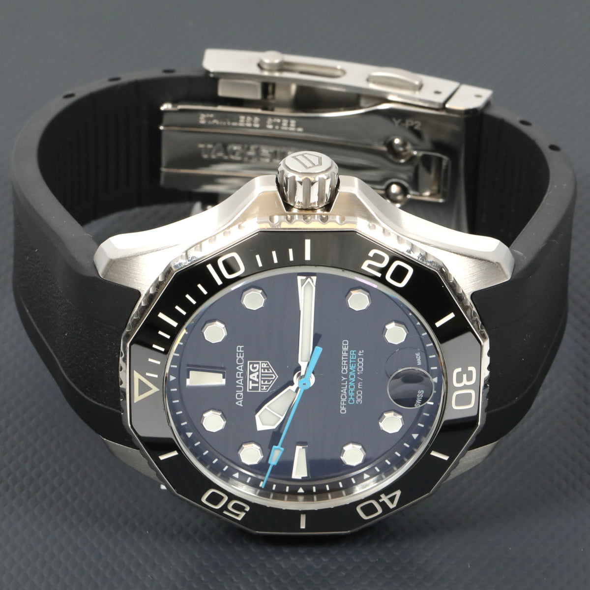 Tag Heuer Aquaracer Professional 300 Date 42mm