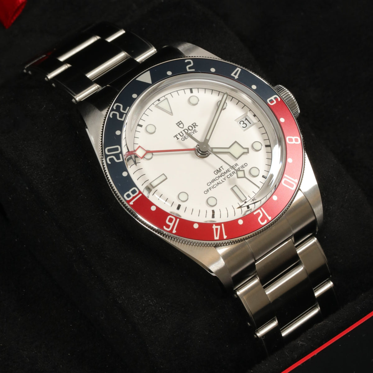 Tudor Black Bay GMT 41mm
