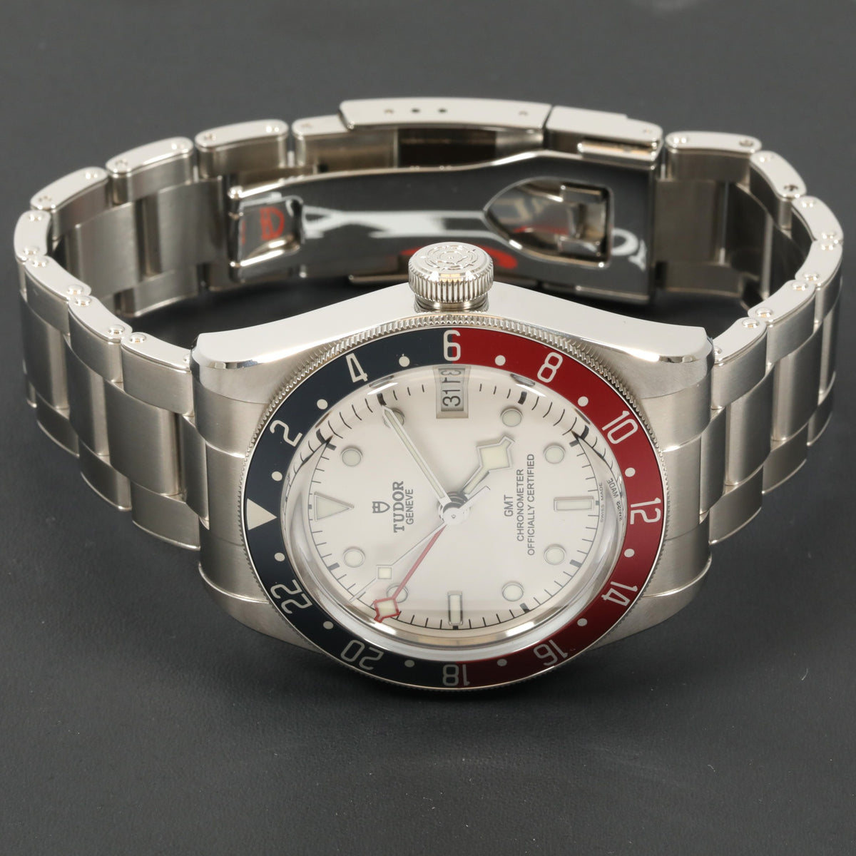 Tudor Black Bay GMT 41mm